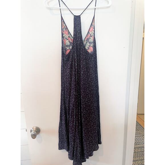 ASTR the Label Floral Boho Midi Dress Size Medium - Picture 4 of 7